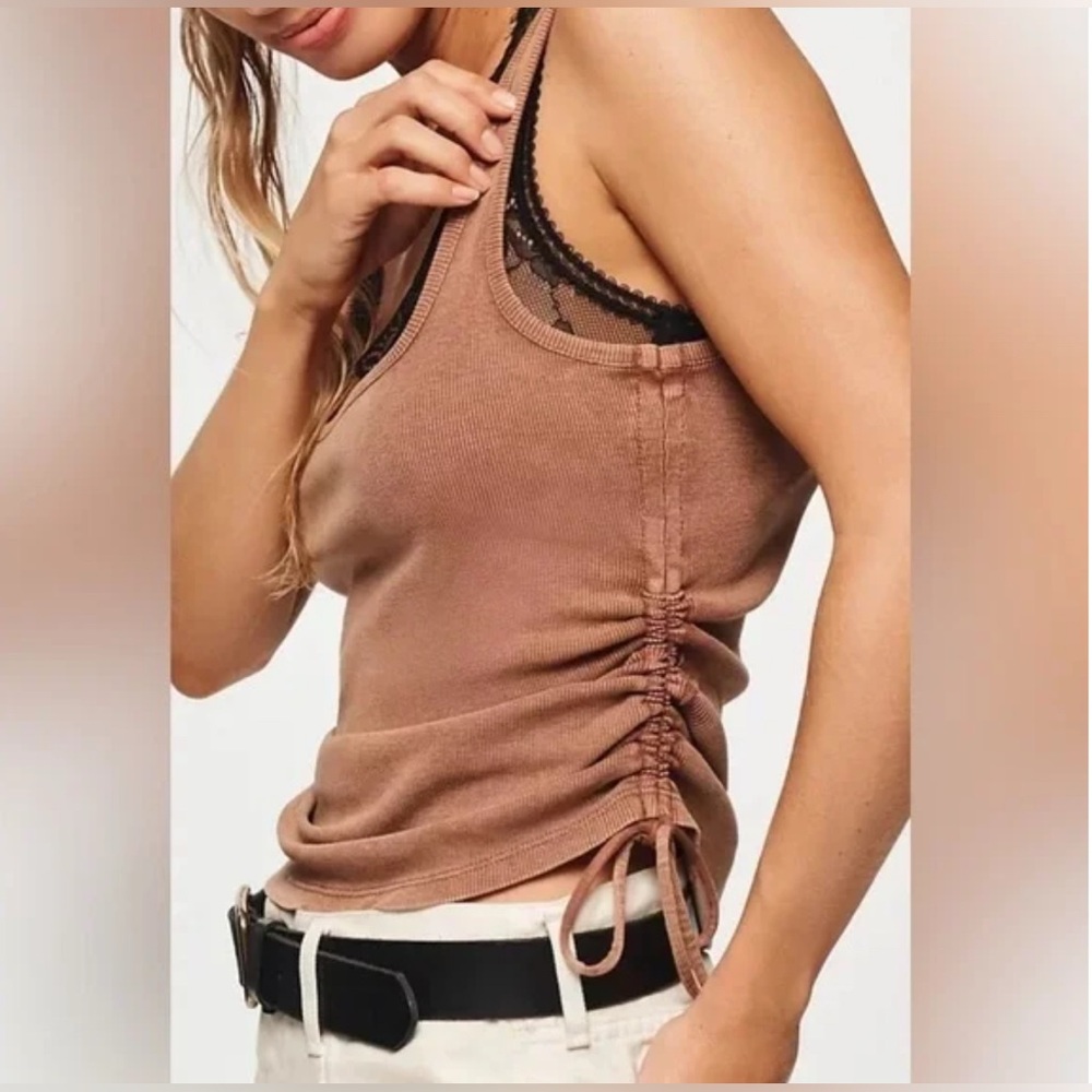 PILCRO Ribbed Ruched Tank Top - L - Picture 3 of 8